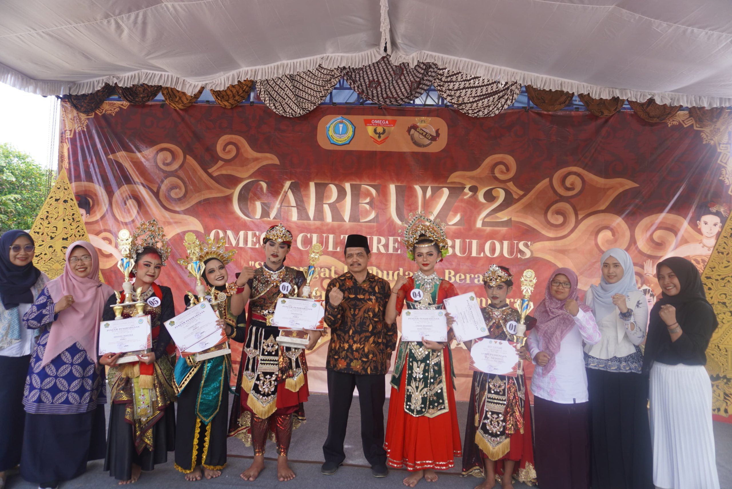 Lestarikan Budaya , OSIM MAN 1 Trenggalek Gelar Gare UZ, Lomba Tari Se-Kabupaten Trenggalek 2025