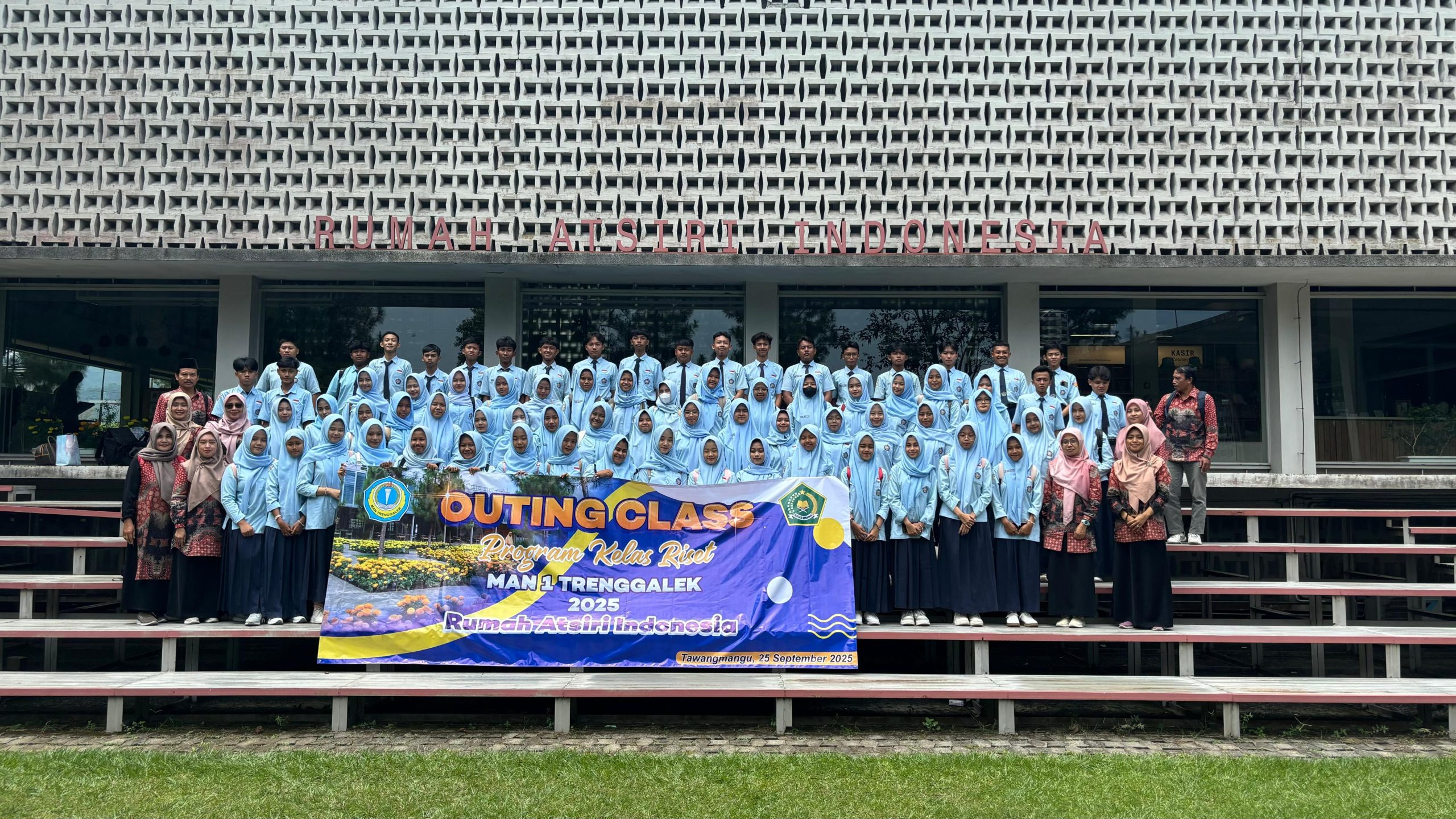 Siswa Riset MAN 1 Trenggalek Eksplorasi Sains Terapan di Rumah Atsiri, Cetak Peneliti Berbasis Entrepreneurship